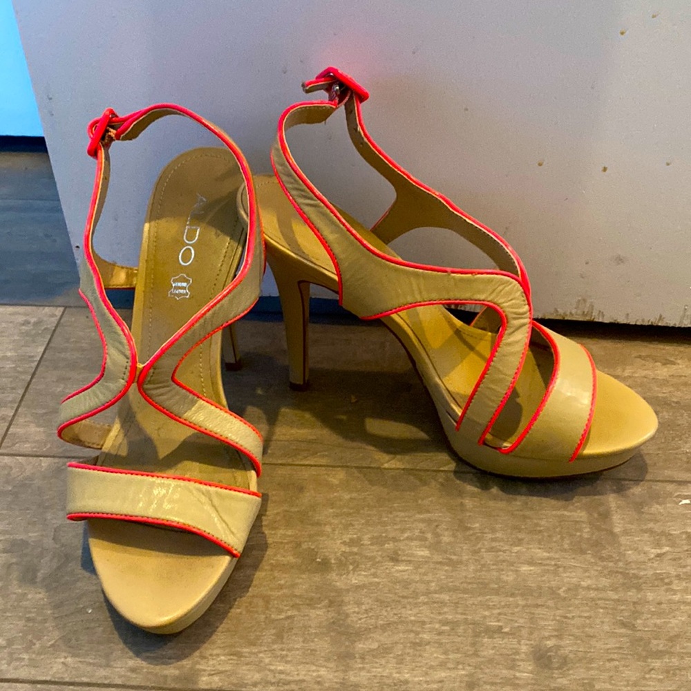 Beautiful heels Aldo